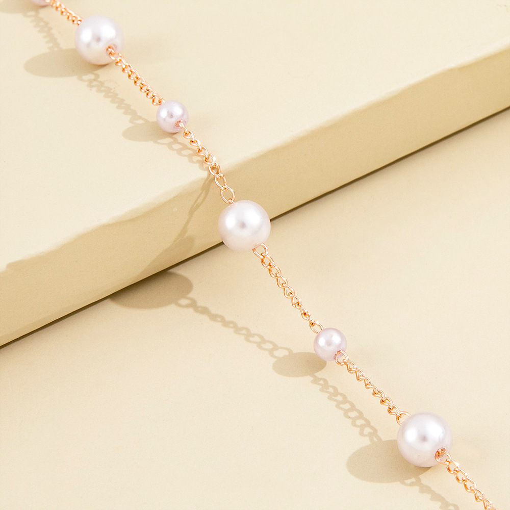 Fashion Imitation Pearl Gold Plated Clavicle Chain Necklace Women display picture 3