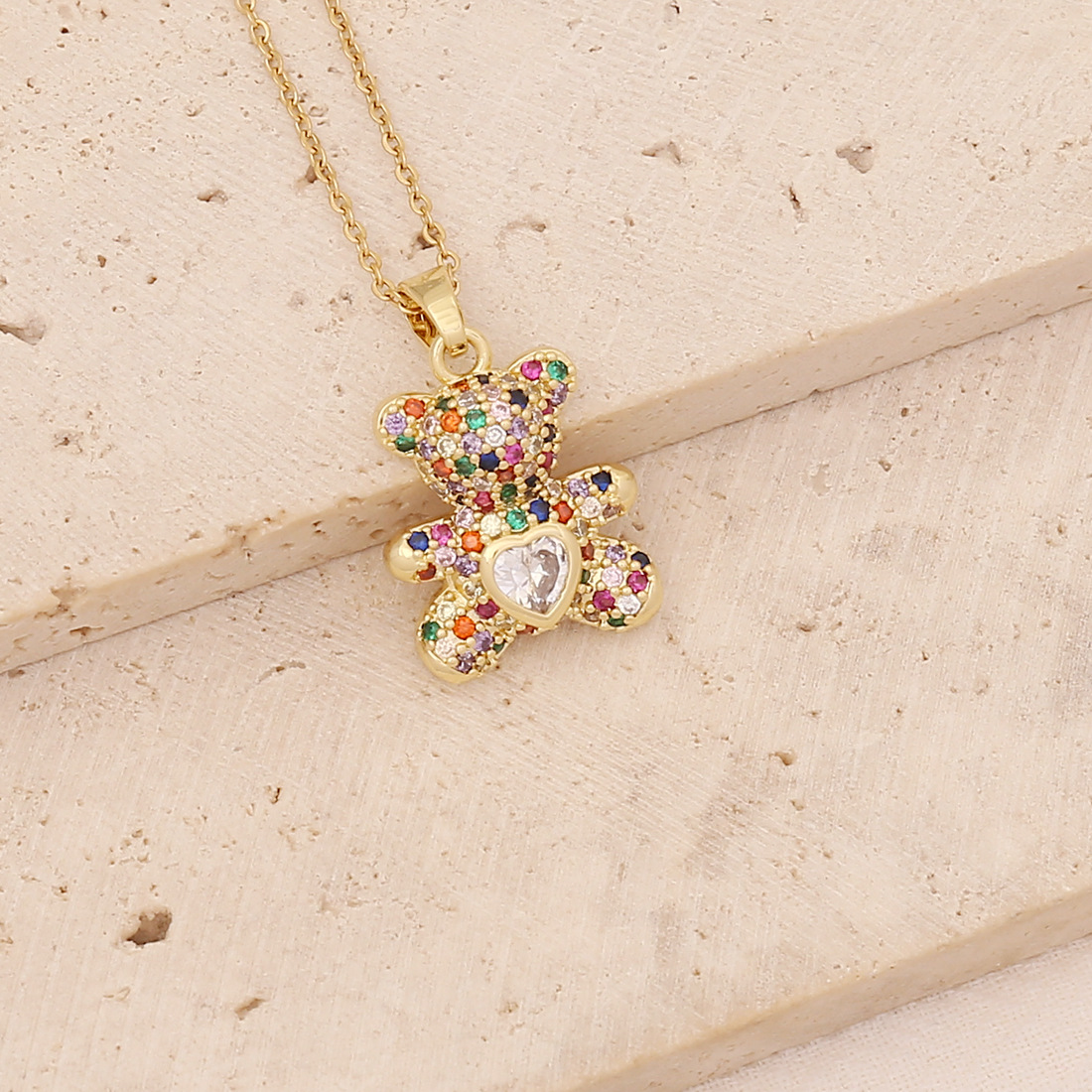 Copper Inlay Heart Bear Elegant Zircon Necklace