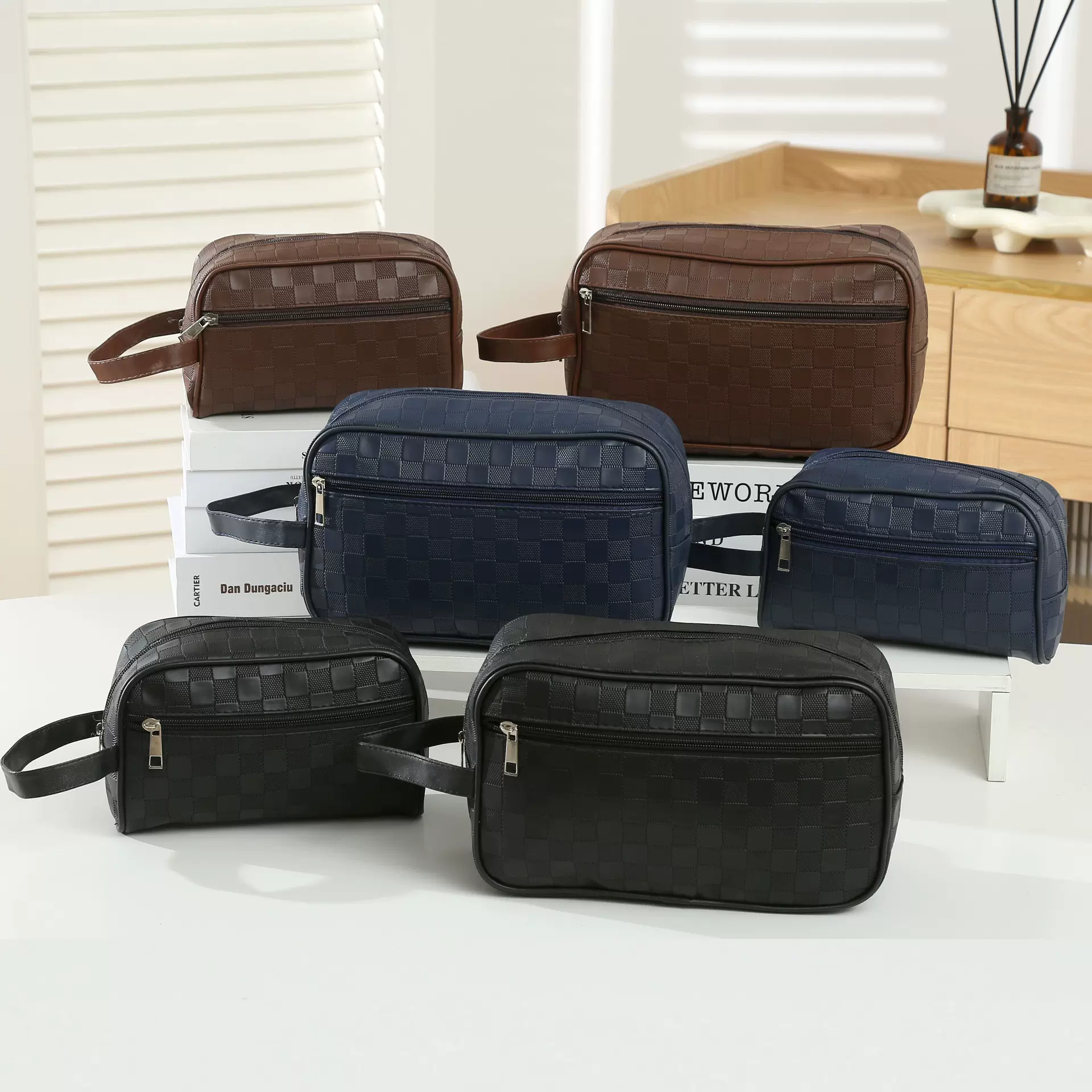 景致跨境格子旅行出差男士洗漱包大容量PU方格收纳包休闲化妆包