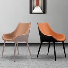 意式轻奢北欧真皮餐椅家用设计师椅高端简约现代极简餐厅靠背椅子