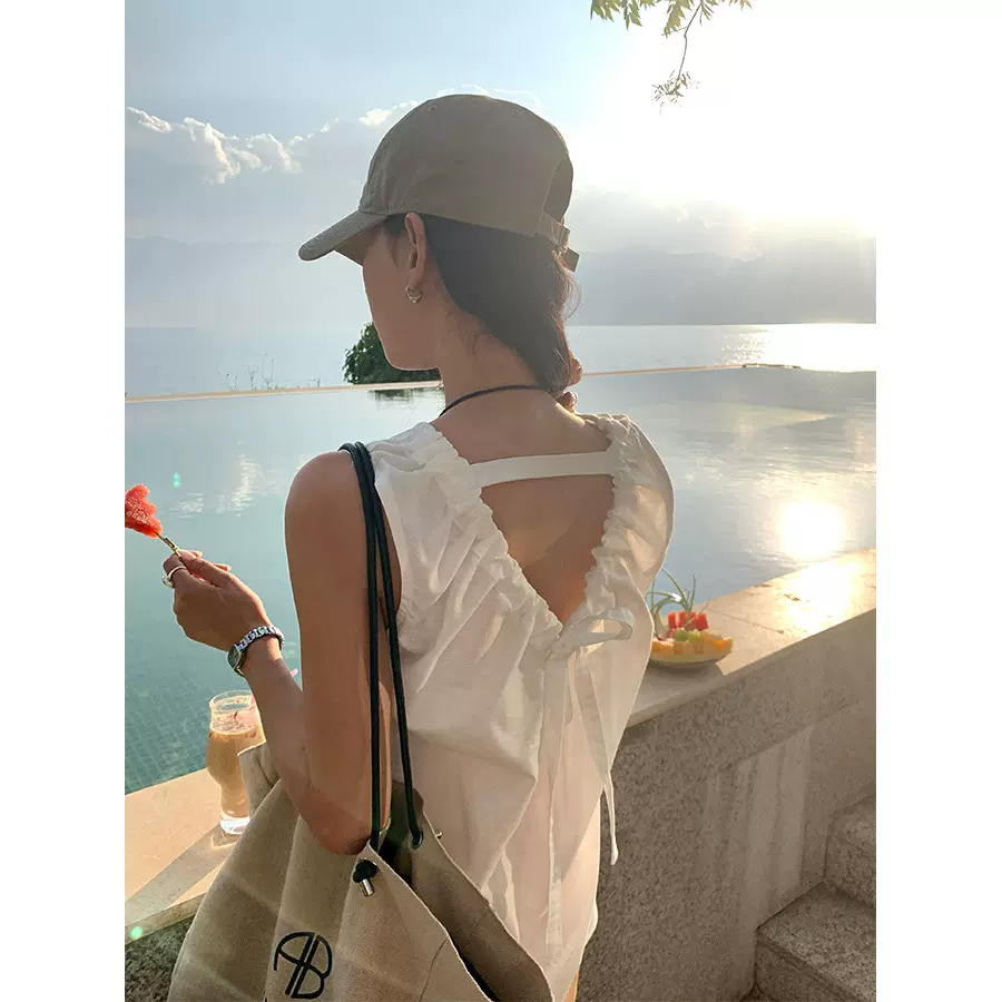 黄峥 后背深V镂空系带宽松大摆无袖上衣女2025夏款优雅气质520368