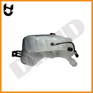 Hot Selling Cross-Border Special Supply Lr060349 J9C1432 Auxiliary Water Kettle Suitable for Land Rover Auto Parts Db5