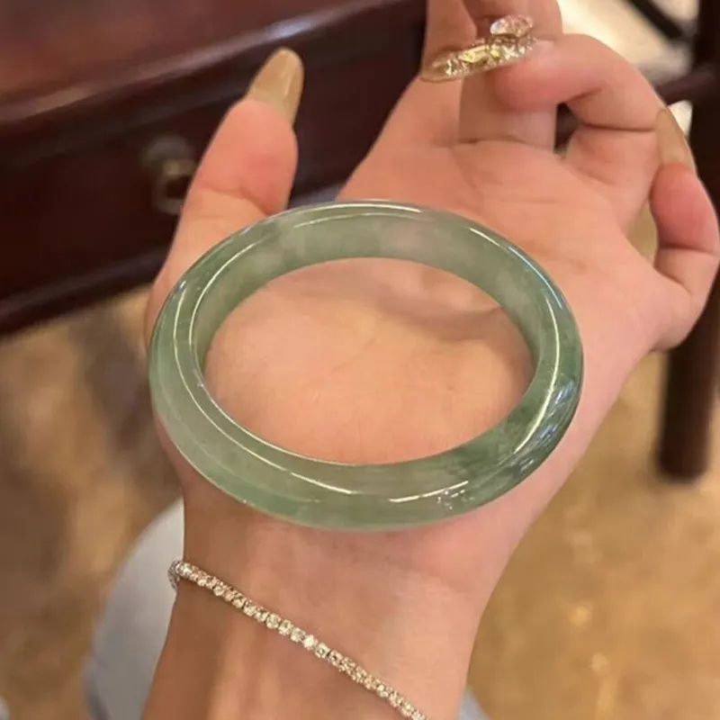 cbc24f73-367e-4fec-8a86-c9de61f1493f.jpe