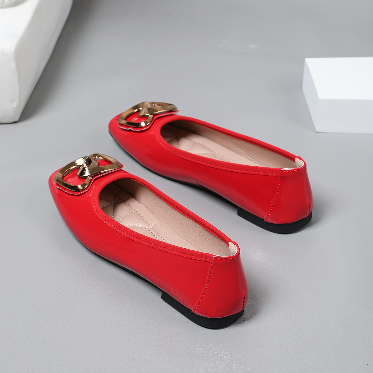 Cross-border Women's Ballet Flats 2026 New Model, Shallow Soft-soled Flat Square-toed Versatile Large-size Loafers_vogvips.com