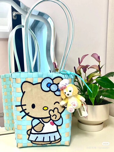 Xiaohongshu shopping basket colorful shopping basket fashionable handbag beach bag picnic basket handmade woven basket