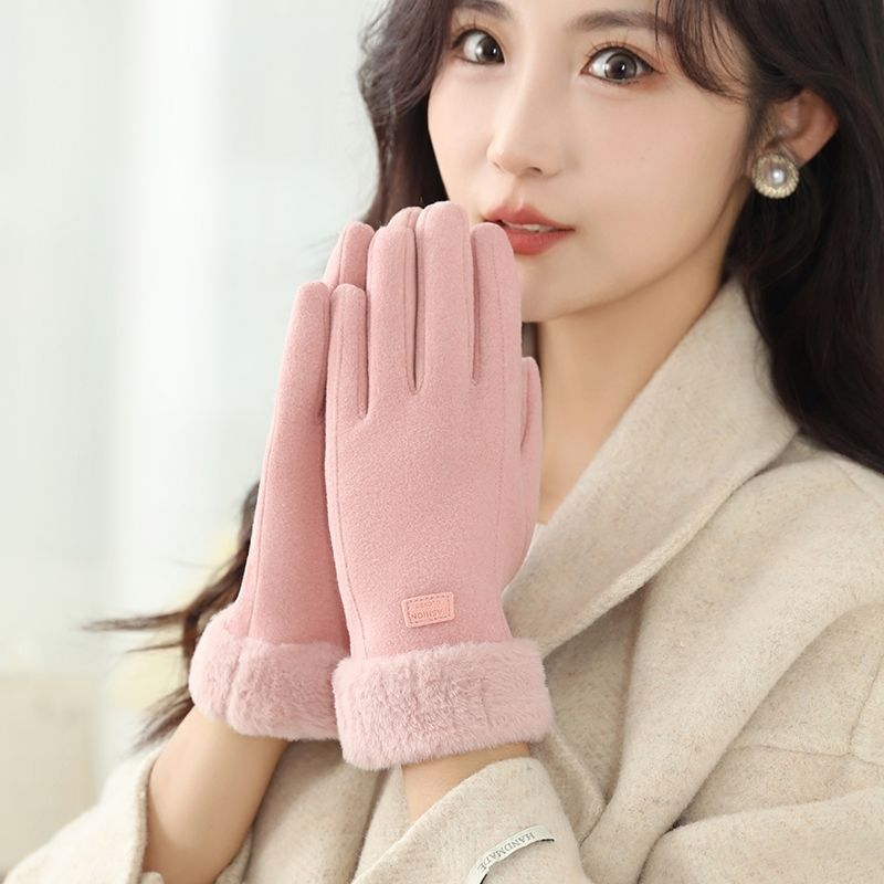 부피가 크지 않으면서 손 모양을 변형시켜주는 더블 레이어 보온 [핑크]