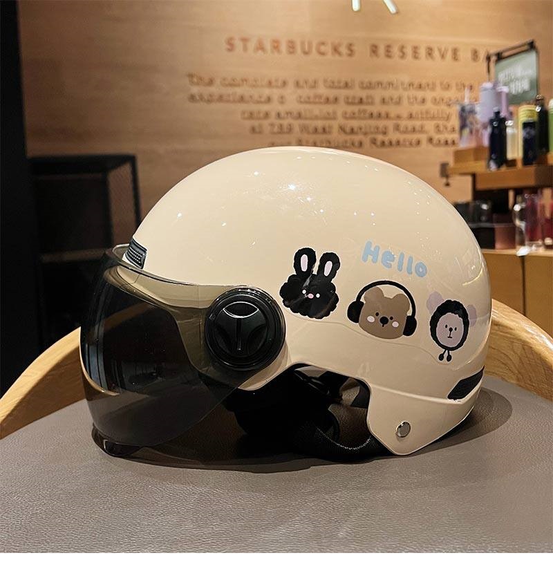 Cute Three Little Ones New National Standard C Certified Electric Vehicle Helmet Simple Women's Motorcycle Safety Helmet Sun Protection