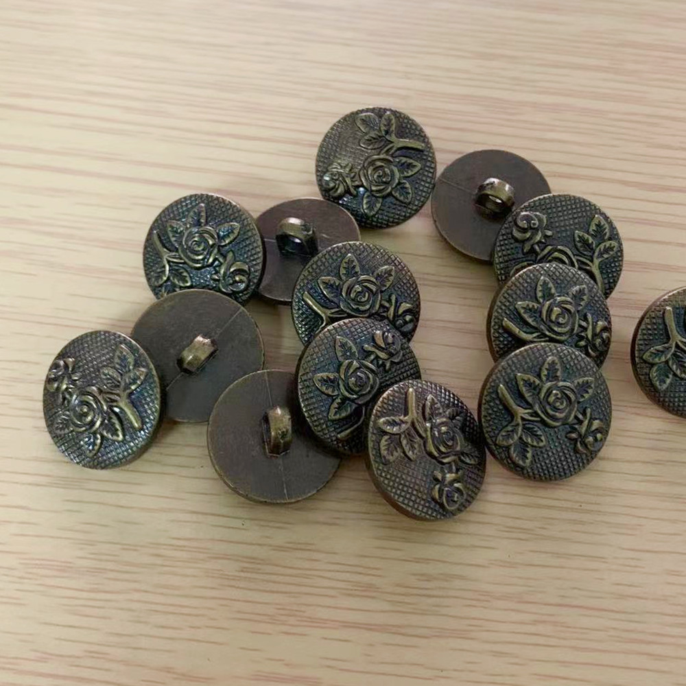 ABS塑料仿金属电镀青古铜复古一枝花圆形有脚钮扣