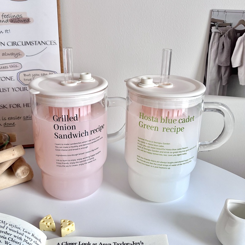 Taza de agua de vidrio de alto valor facial con cubierta de paja doméstica con letras de paja taza de paja de alto silicio taza resistente al calor estudiantes