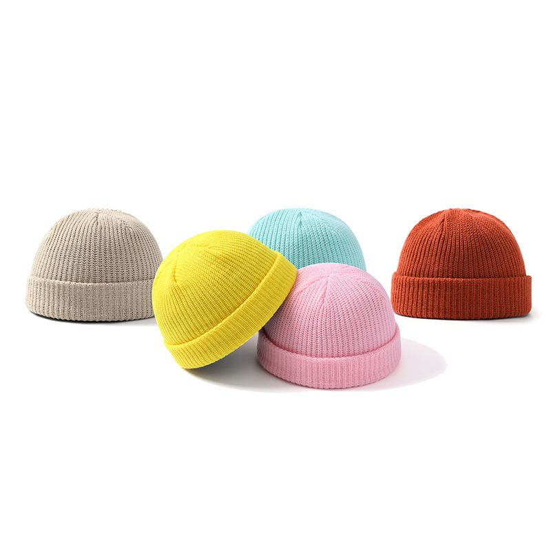 Autumn and Winter Knit Beanie for Students, Stylish Cuffed Brimless Hat for Men and Women, Simple Style Autumn and Winter Knit Beanie for Students, Stylish Cuffed Brimless Hat for Men and Women, Simple Style