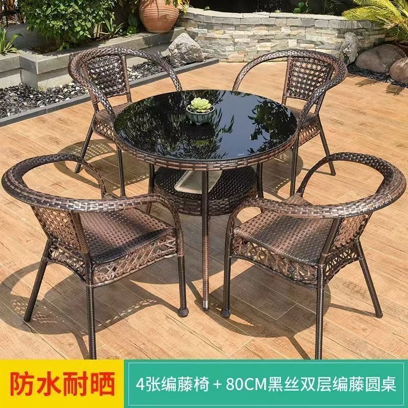 의자 4개 + 80개의 이중 원형 테이블