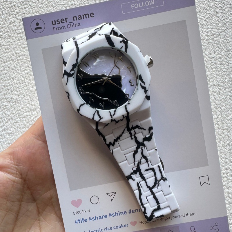 Southeast Asia Cross-Border Men's Watch Waterproof Dopamine Women's Watch Middle East Popular Plastic Men's Watch Quartz Wholesale