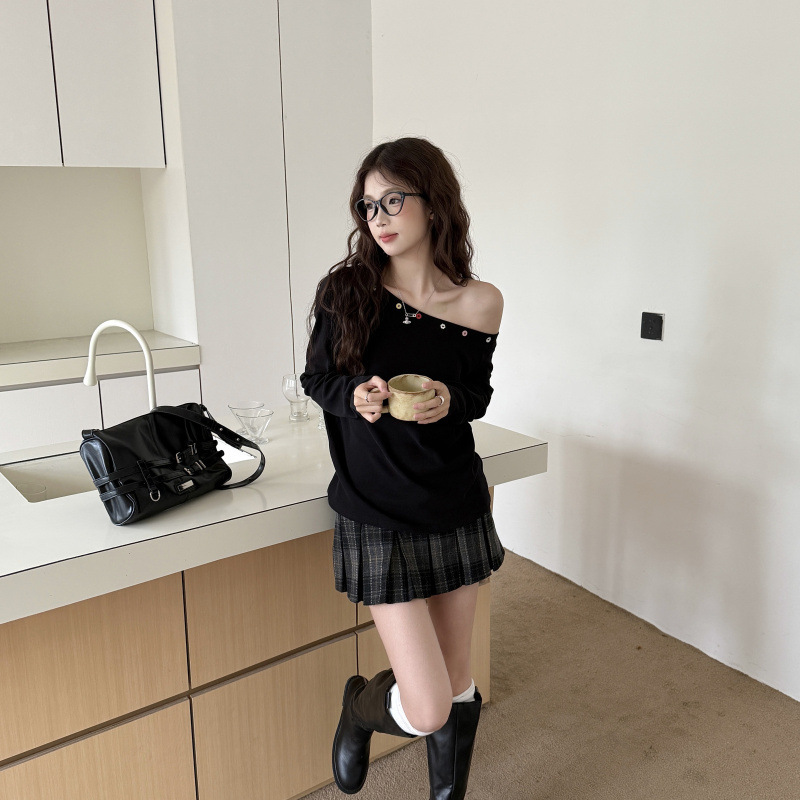 实拍#长袖T恤女2025新款秋装女款早秋斜肩露肩不规则上衣女|undefined