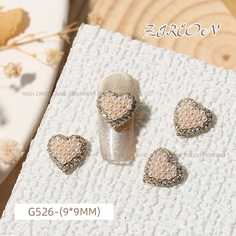 Internet Celebrity full Diamond Love circón Luz de lujo joyería de uñas perla colgante de metal en forma de corazón diamante oro plata fototerapia Decoración