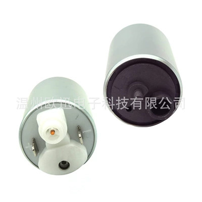 Pump 15200-92J00 15200-92J20 – Oil pump, nozzle
