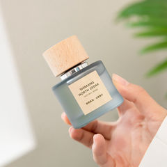 網紅詩芒北國雪松白茶清歡香水女士持久淡香清新自然越南批發