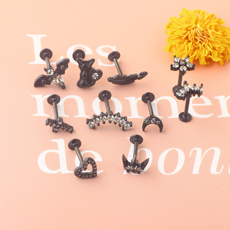 Pointed titanium steel lip stud product view