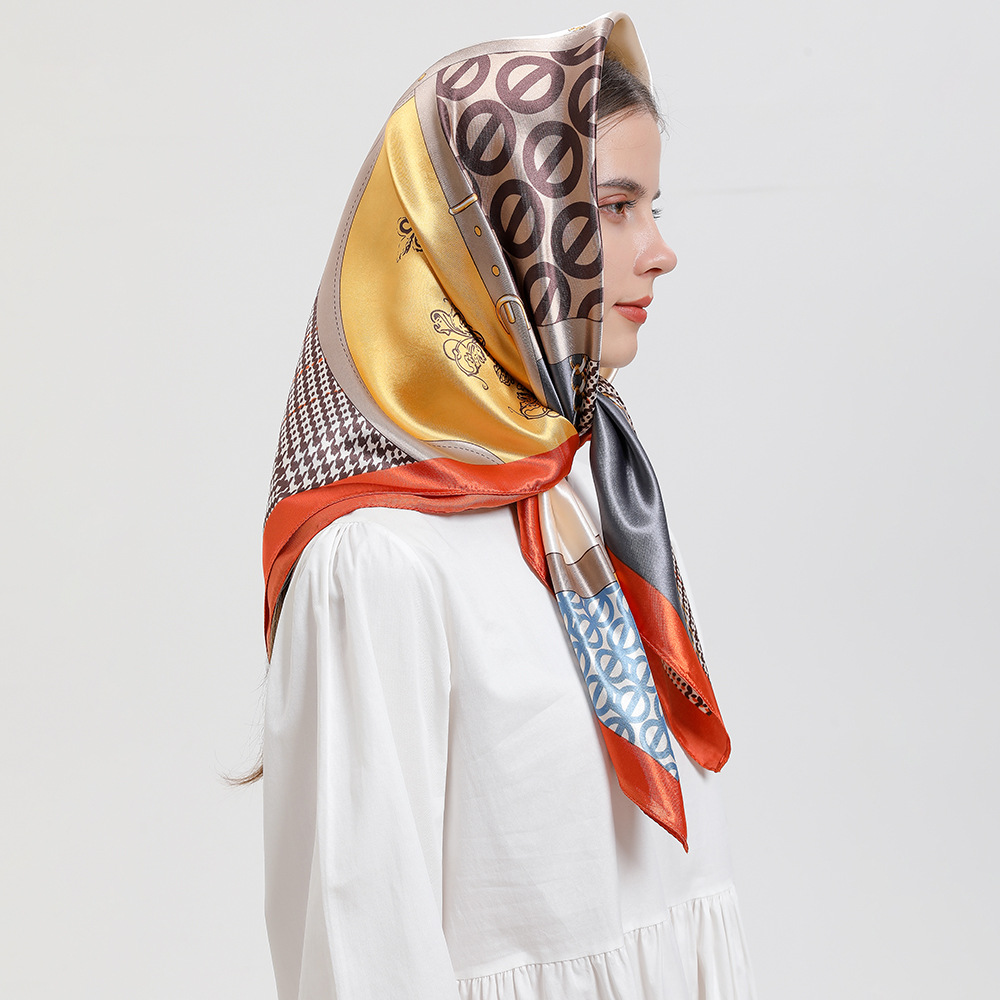 Elegant Style Women's Elegant Geometric Satin Printing Silk Scarf