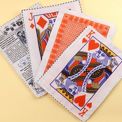 狗狗仿真報紙發聲玩具互動神器  耐咬磨牙解悶撲克牌響紙報紙