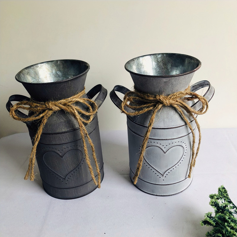 DF82E64247E4B3924325FF9B82133E