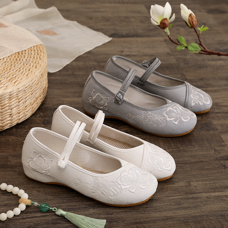 Han Dynasty Shoes for Women, Spring and Summer Old Beijing Cloth Shoes, Elevated Zen Embroidered Shoes, Low Heels, Ethnic Style Tea Artist Work Shoes