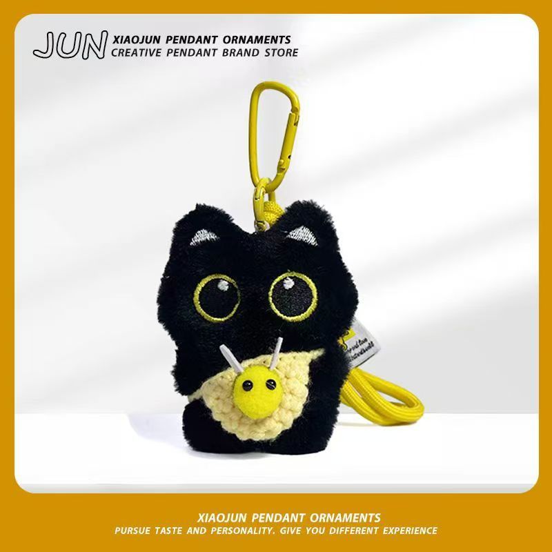 Super lindo pequeño gato negro colgante bolso de abeja tejido a mano colgante lindo muñeca de peluche regalo colgante chirriante