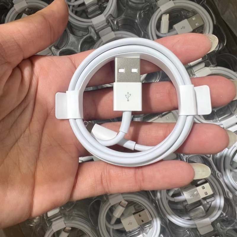 オリジナルのデータケーブルは、14、12、16、XS、8plus、15pro、13のiPhoneの充電器に適しており、急速充電とフラッシュ充電に対応しています。|undefined