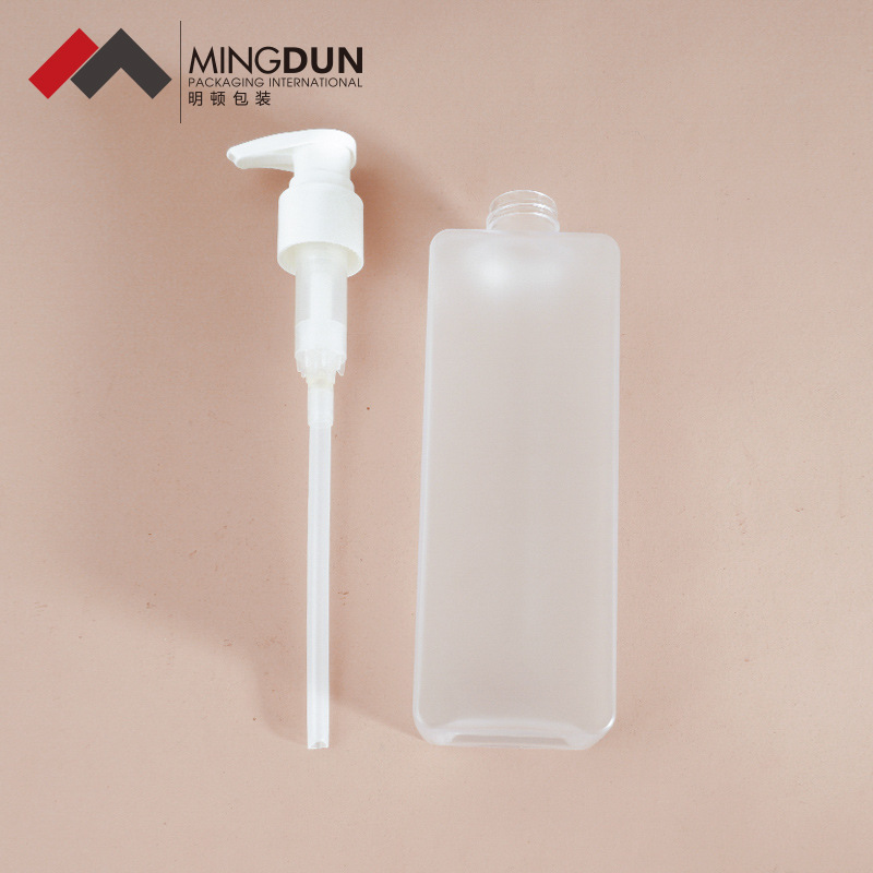 厂家直销PETG乳液扁瓶按压身体乳喷砂300ml沐浴露瓶洗发水分装瓶