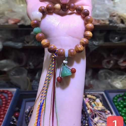 Taihang Thuja Bracelet for Men and Women Buddha Beads Wenwan Sandalwood Bracelet Natural Chinese Style Panwan Live Bracelet Wholesale