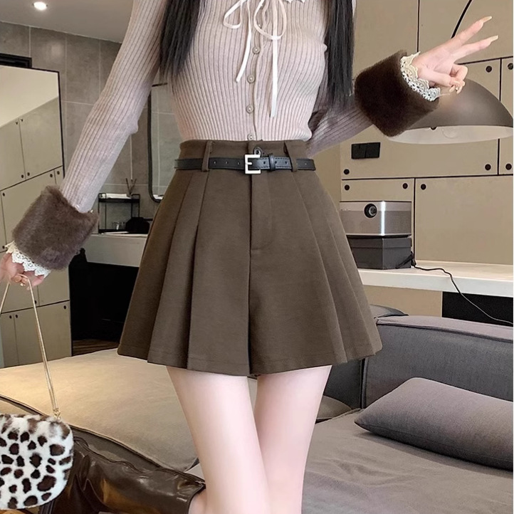 毛呢半身裙短裤春秋冬女外穿2024新款a字百褶短裙裤高腰咖色裤裙