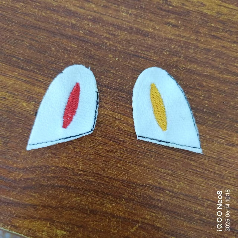 絶妙なバブルマートぬいぐるみスタイルの刺繍耳コンピュータ刺繍布ステッカーアクセサリー工場直接承認供給|undefined