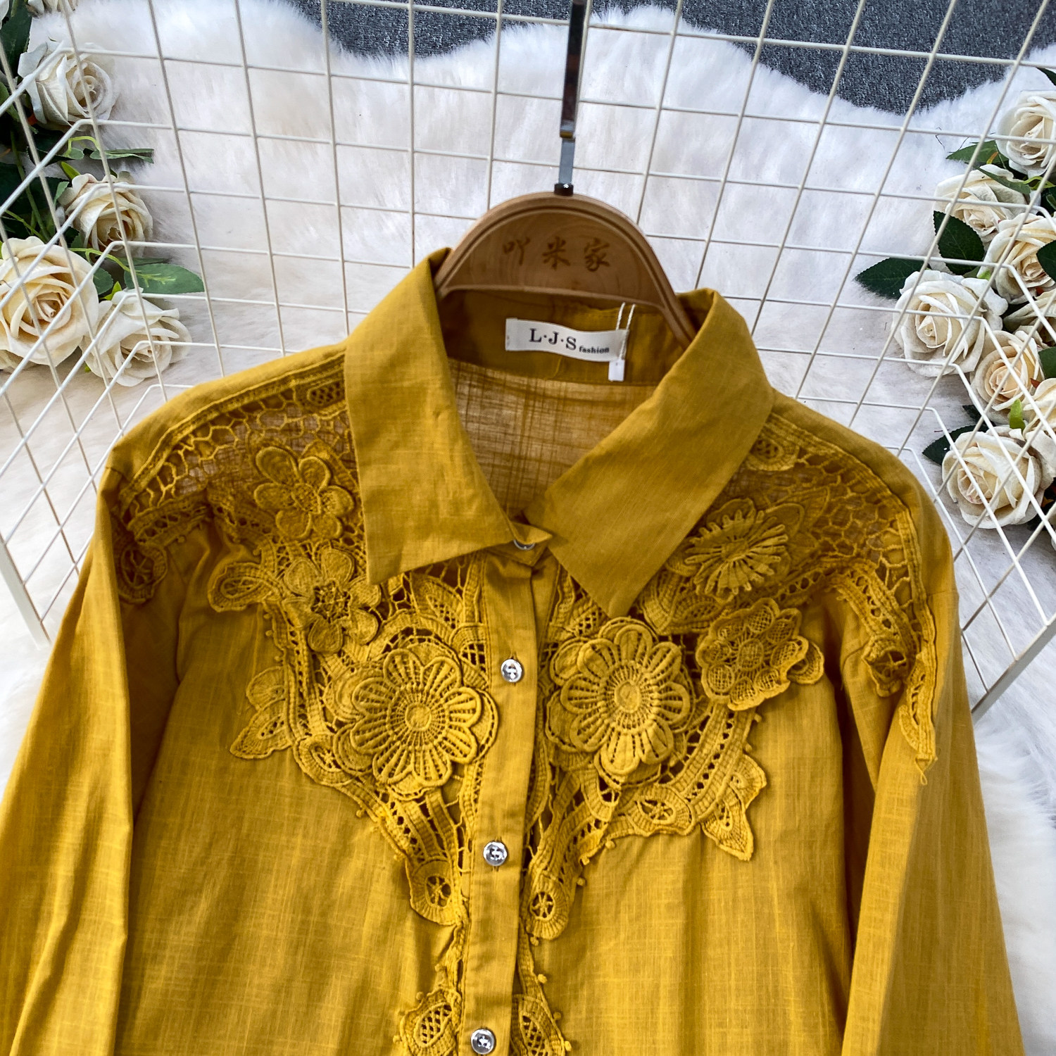 Women's Floral Collared Shirt Breathable Lace Top mid Length Cardigan Coat Casual Style Sun Protection Gentle Hollowed out for Spring And Autumn_ecoleips.com