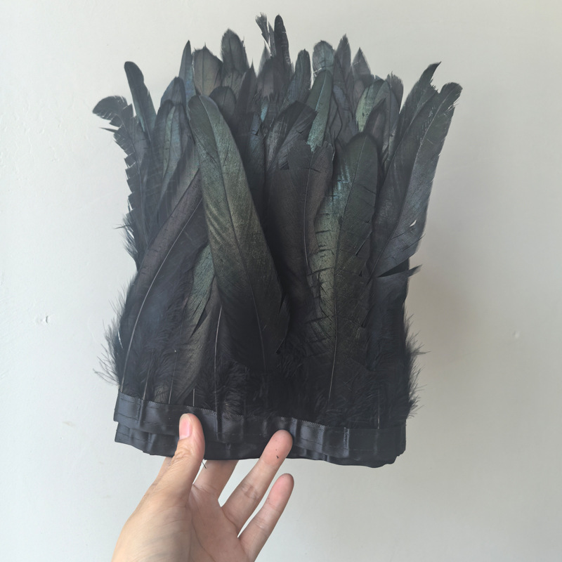 Plumas negras al por mayor DIY accesorios de decoración de ropa accesorios escenas de diseño de fábrica de plumas tienda directa
