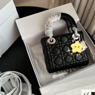 D�Ҵ���3����Ƥ��Ůʿ��������С�����r�аٴ�μ�����б���