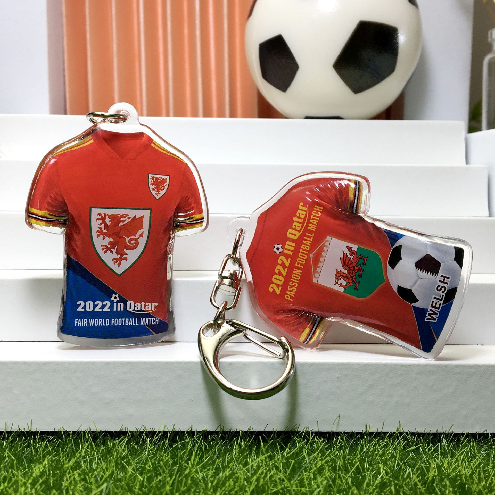 威尔士队-队徽+旗帜+足球