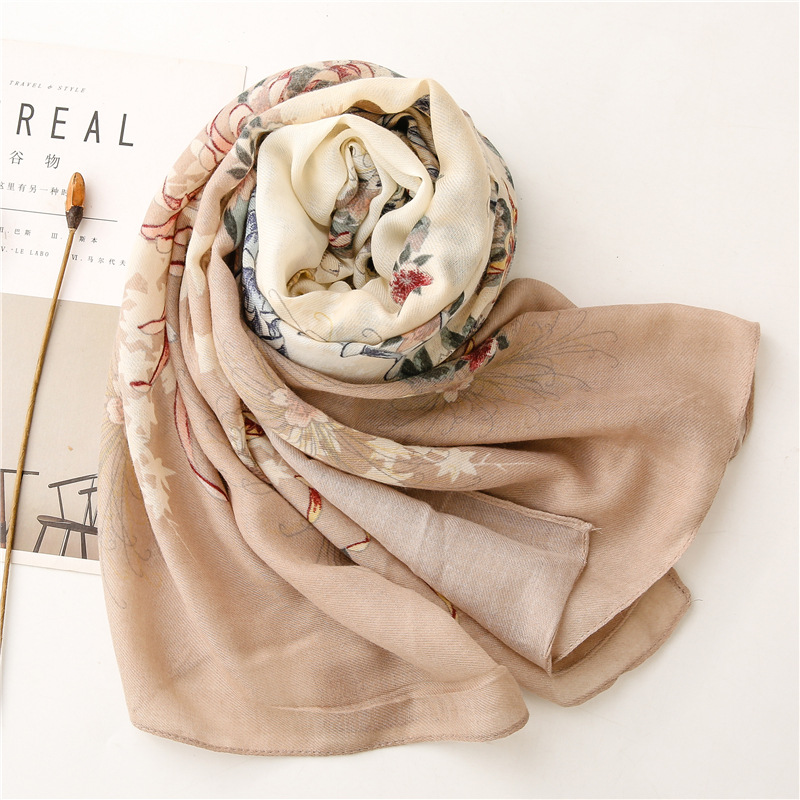200g Weight Indoor Occasion Stripe Pattern Women'S Gender Elegant Style Retro Korean Style Fashion Printing Scarf 4