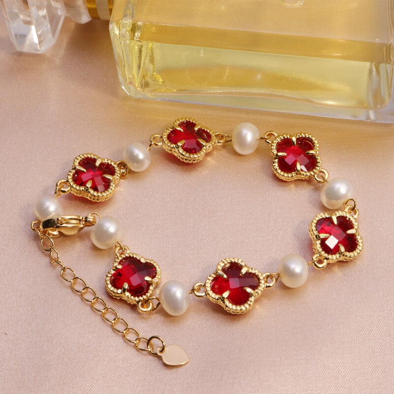 Factory direct supply fresh water pearl bracelet four-leaf clover shape Red Green black fashion bracelet women gift wholesale generation