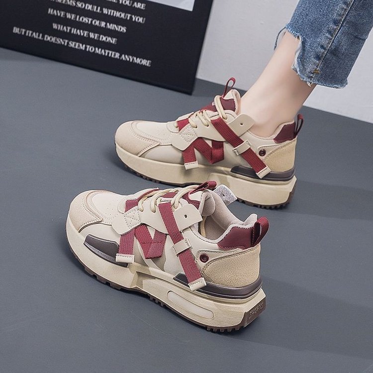 Zapatos de papá para mujeres 2025, nuevos zapatos deportivos universales zapatos de entrenamiento de capa de altura casuales zapatos de mujer al aire libre zapatos Gump