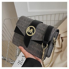 鏈條小方包女包時尚潮搭字母撞色2023秋冬新單肩斜挎廠家批發百搭