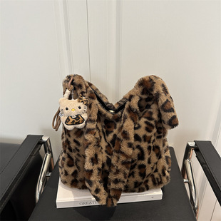 ëë��2025�ﶬ�¿�Ů�����ñ��y�μ�Ҹ�°�������б���ͨ�ڰ���