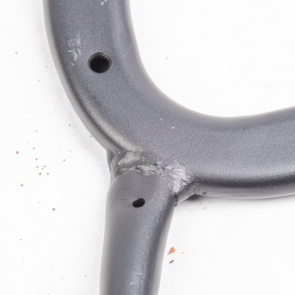 Adecuado para primavera mt800 ocultando escape lado marco motocicleta caja lateral soporte de acero al carbono caja lateral derecha ocultando tubo de escape soporte