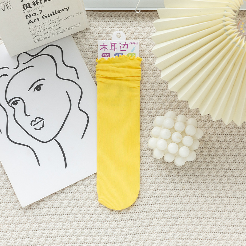 Calcetines de hielo finos de terciopelo de primavera, verano y otoño, medias a rayas para mujer, medias de hielo de tubo medio, calcetines de pila japoneses transpirables