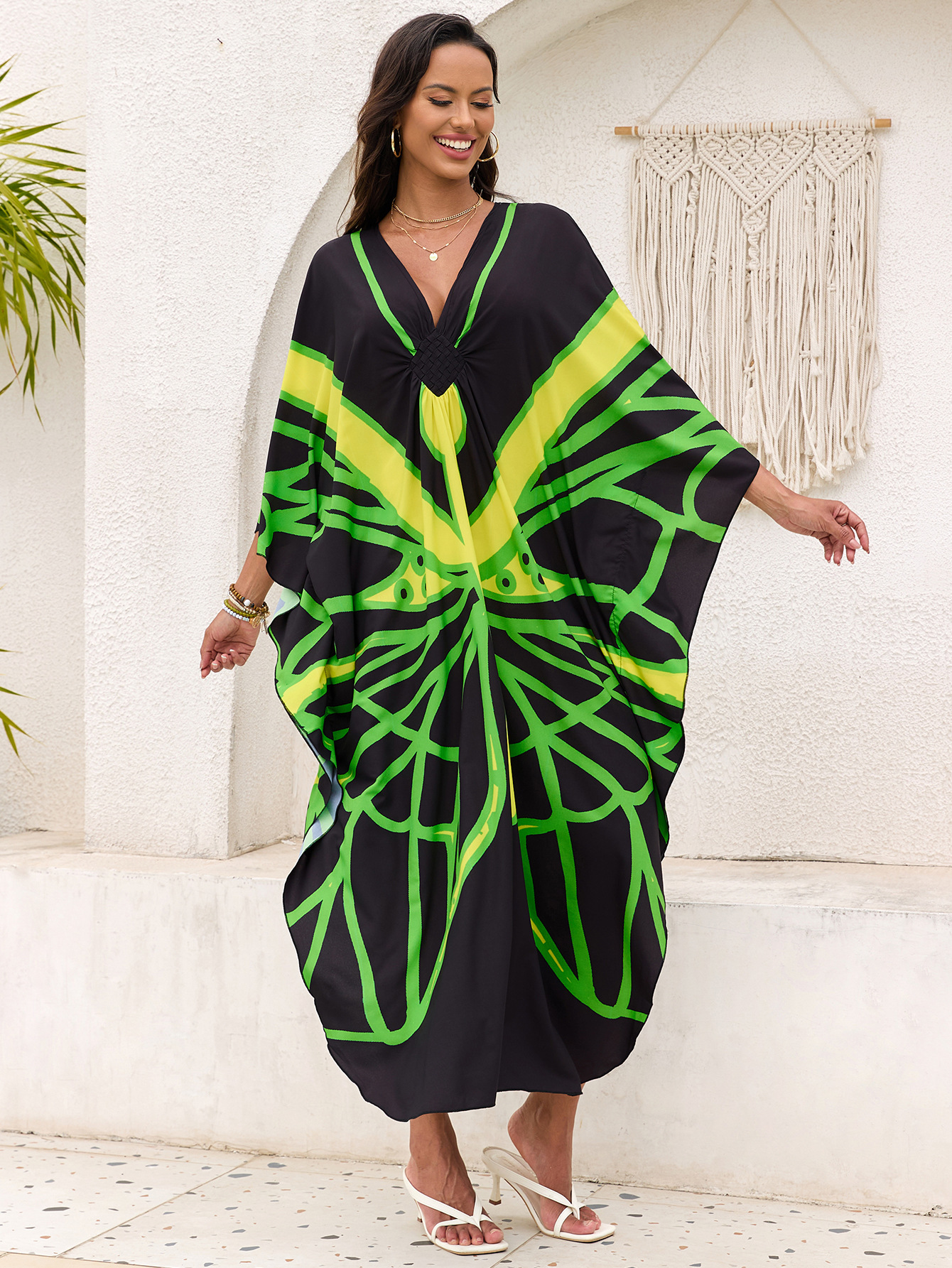 Camisas de playa europeas y estadounidenses transfronterizas tejidas a mano impresión de posicionamiento vestido de playa de vacaciones de tamaño grande 32 colores