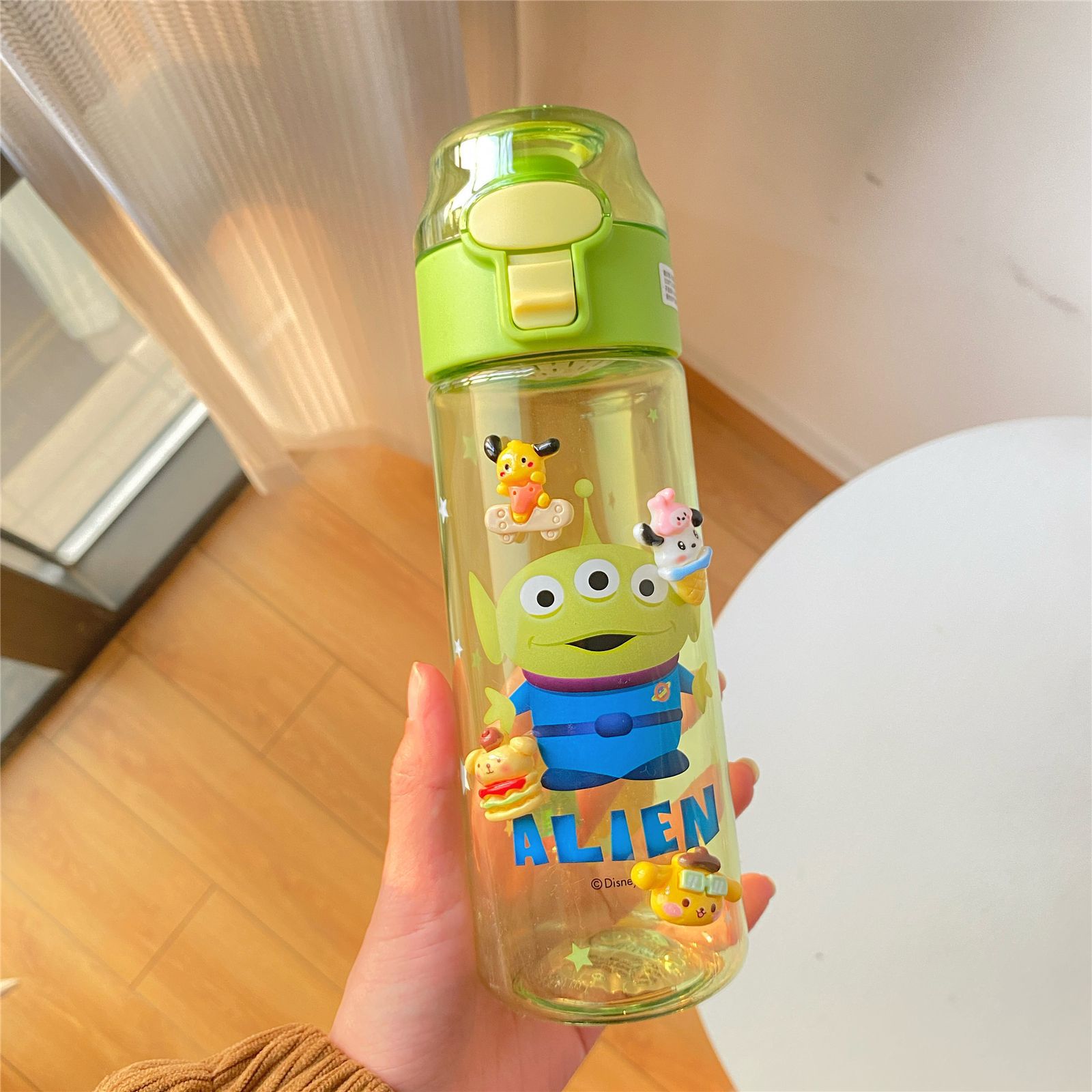 Sanrio taza de agua niñas estudiante de alta apariencia taza de plástico tritan alta temperatura resistente verano lindo niños taza de agua
