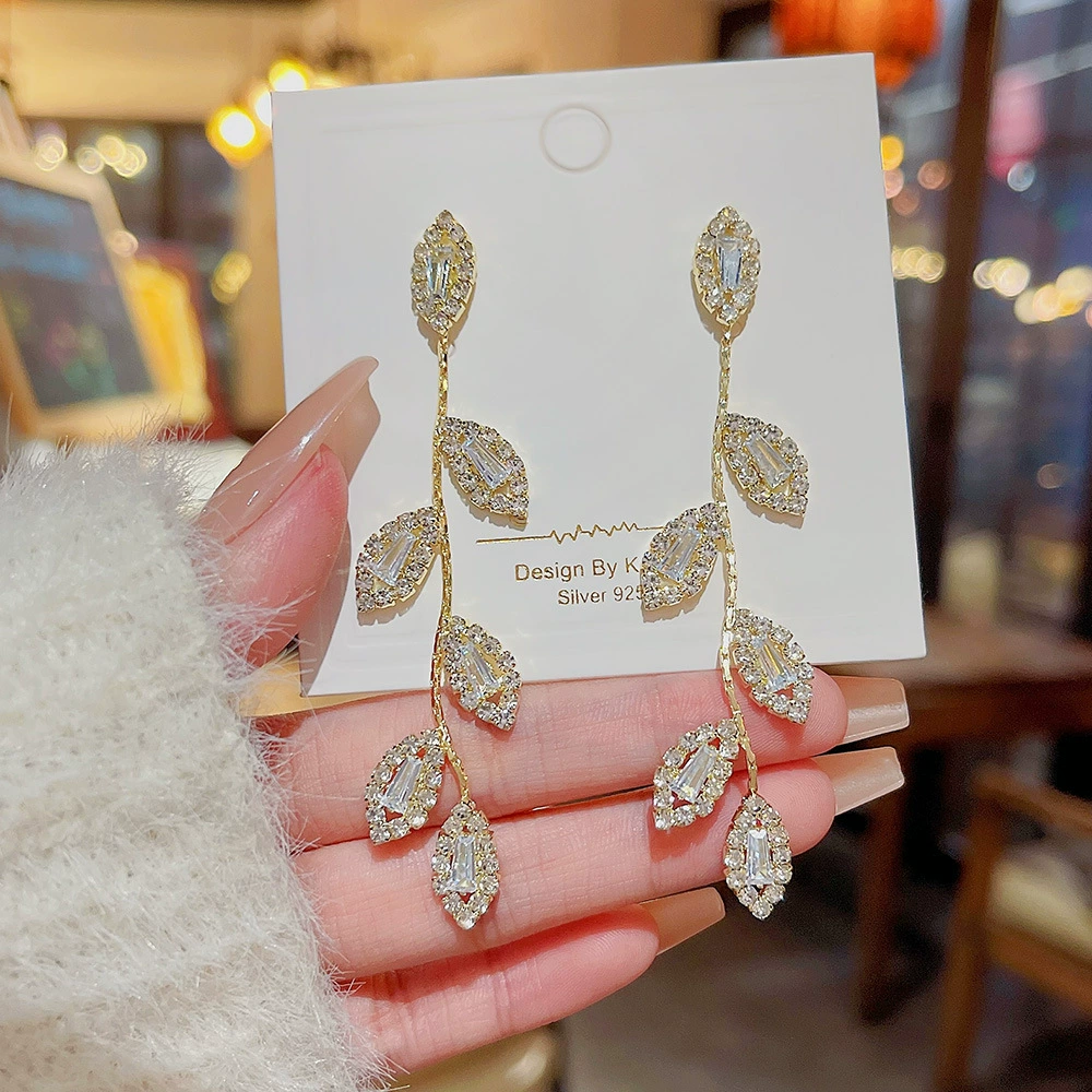 Серьги из серебра 925 пробы, Tassel из циркония, длинная легкая подвеска