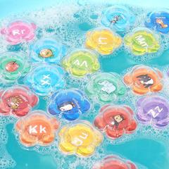 子供のアルファベットの数字は子供の水遊びを教えます。
