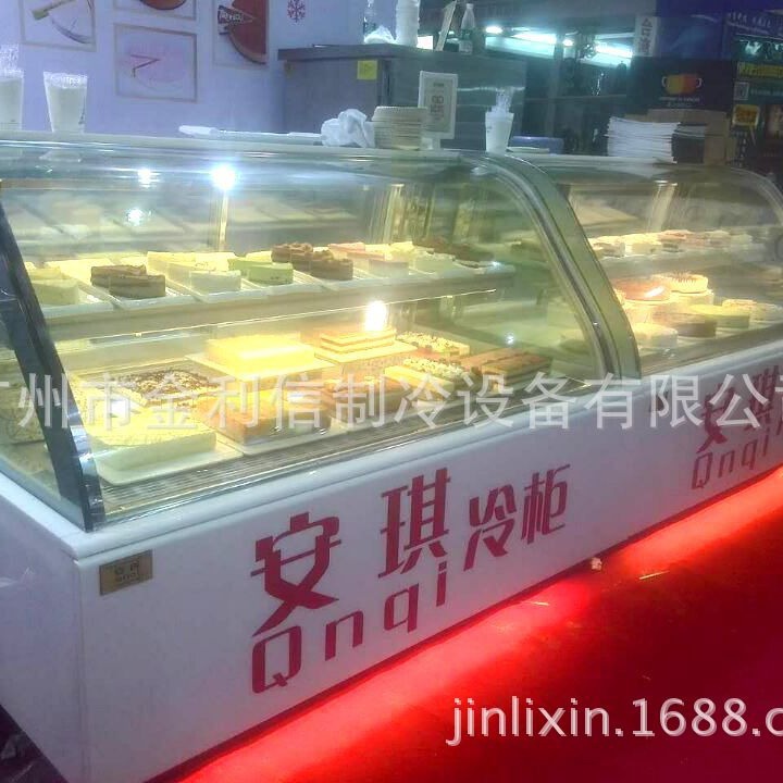 供应卧式弧形蛋糕柜保鲜冷藏西点柜制冷设备蛋糕冷藏保鲜展示柜