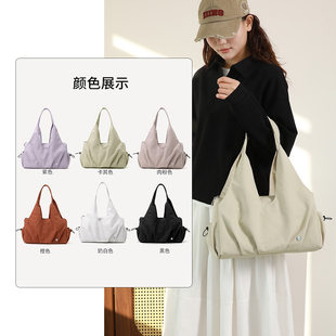 2026 New Fashionable Versatile Women's Shoulder Bag Casual Simple Handbag Water-Repellent Nylon Cloth Bag Wholesale
