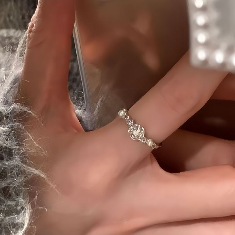Xiaohongshu 新製品 S925 スターリングシルバーリング女性の夏インスタイルハイエンドニッチライト高級非退色シルバージュエリー|undefined