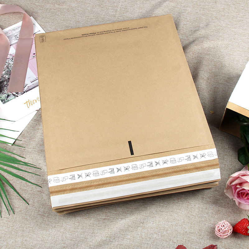 Bolsa de papel kraft, ropa express, bolsa ziplock a prueba de golpes, bolsa de sobre al por mayor, bolsa de embalaje y entrega de ropa, bolsa de papel en relieve